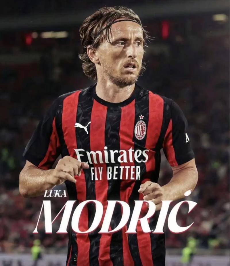 媒体人：亚泰其他工作人员好久没发薪了，坚持岗位是为爱发电