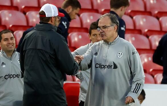 大博阿滕：我去巴萨得征得梅西的同意；夸他是谎言我喜欢C罗