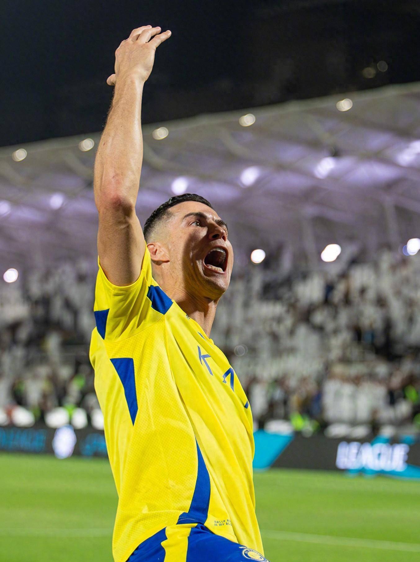 拜仁已连续19场联赛进球2+，有望追平自己保持的德甲纪录