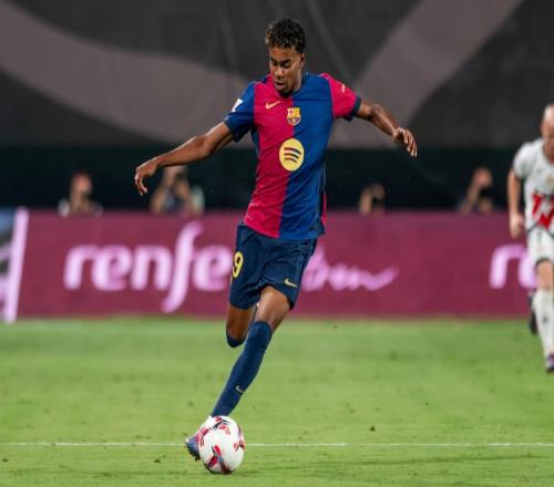 奎因五项基础数据均排在本届新秀前五，总助攻第一